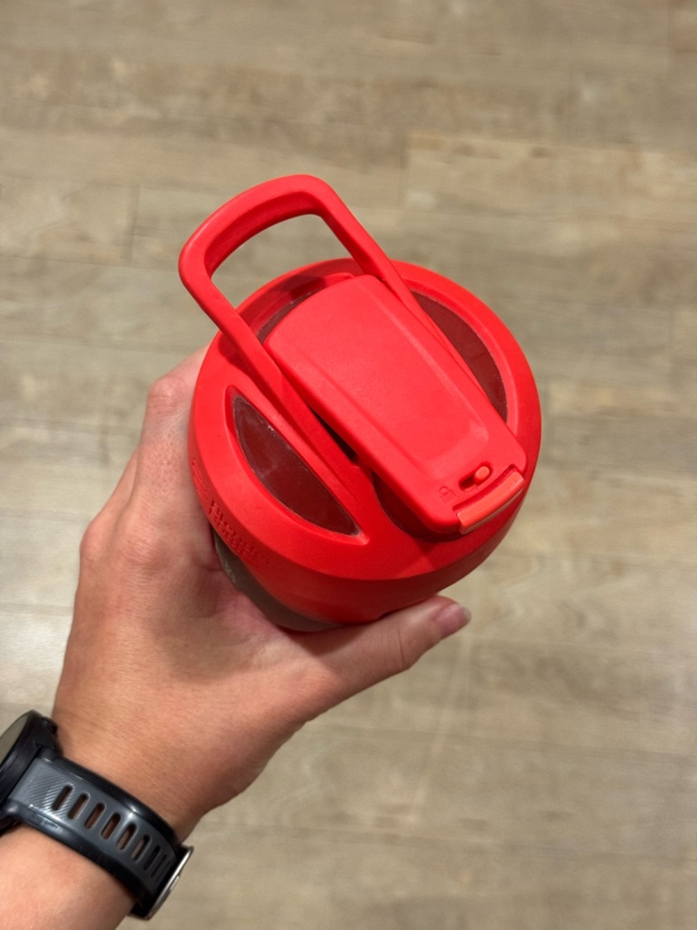 Insulated BlenderBottle Classic Shaker Bottle - Red - Picture 2 of 5